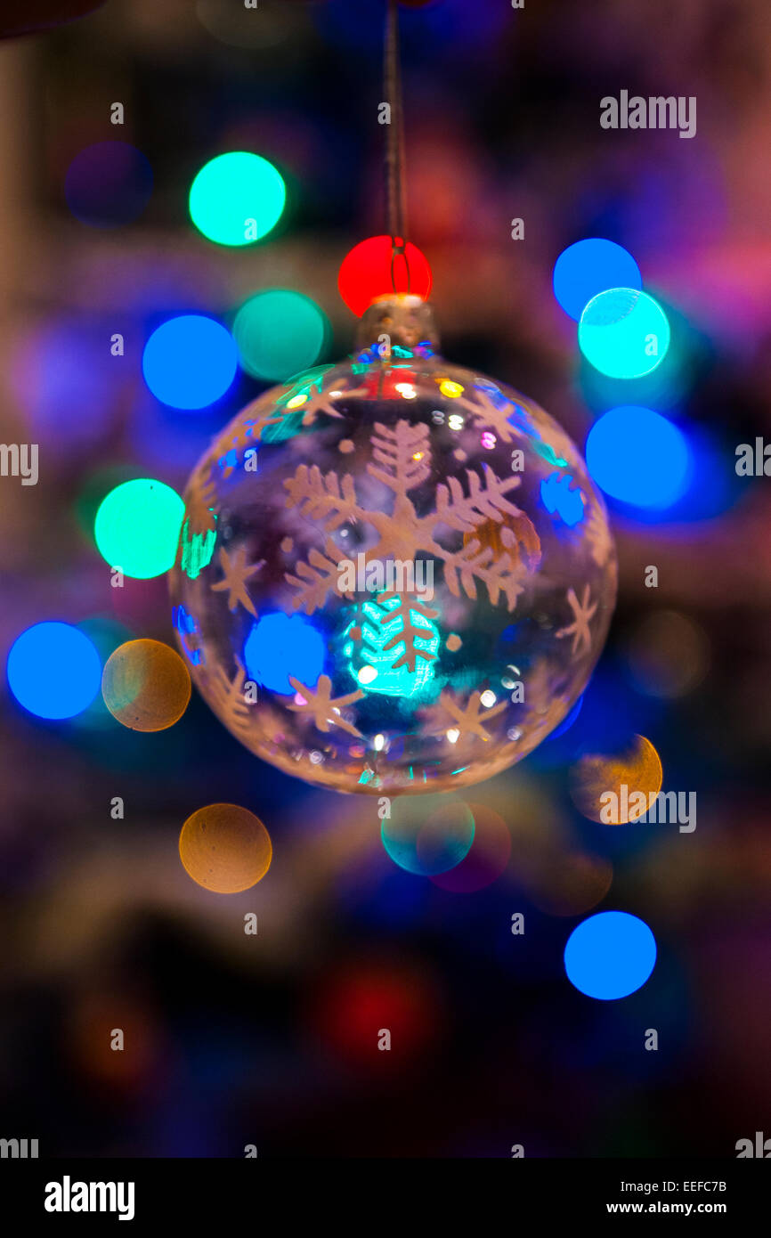 Christmas tree clear glass baubles hi-res stock photography and images ...