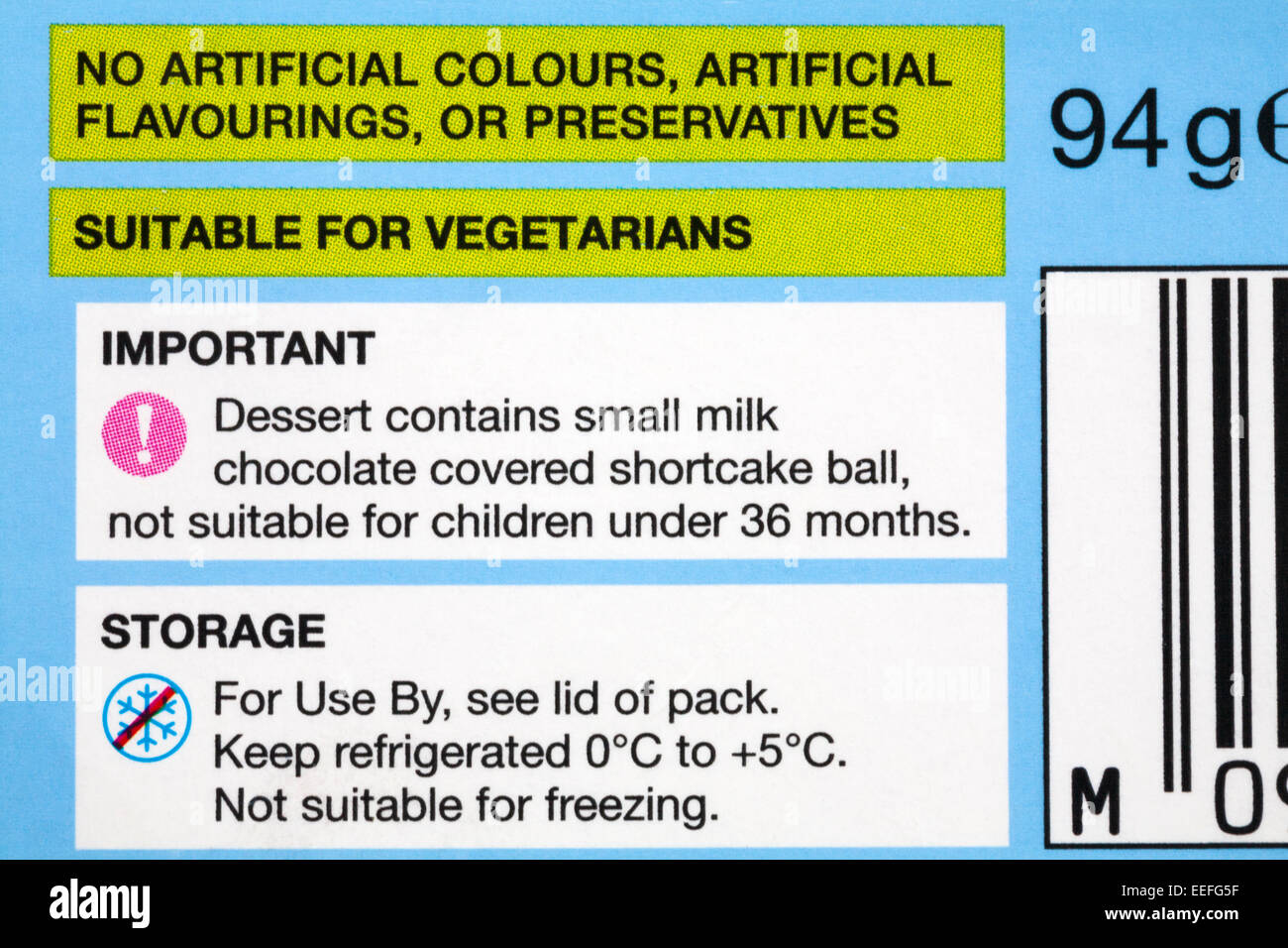 nutritional and storage information on dessert box Stock Photo