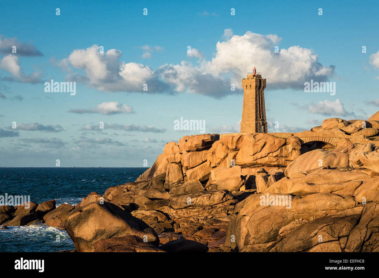 Atlantic ocean coast in Brittany near Ploumanac’h (France Stock Photo ...