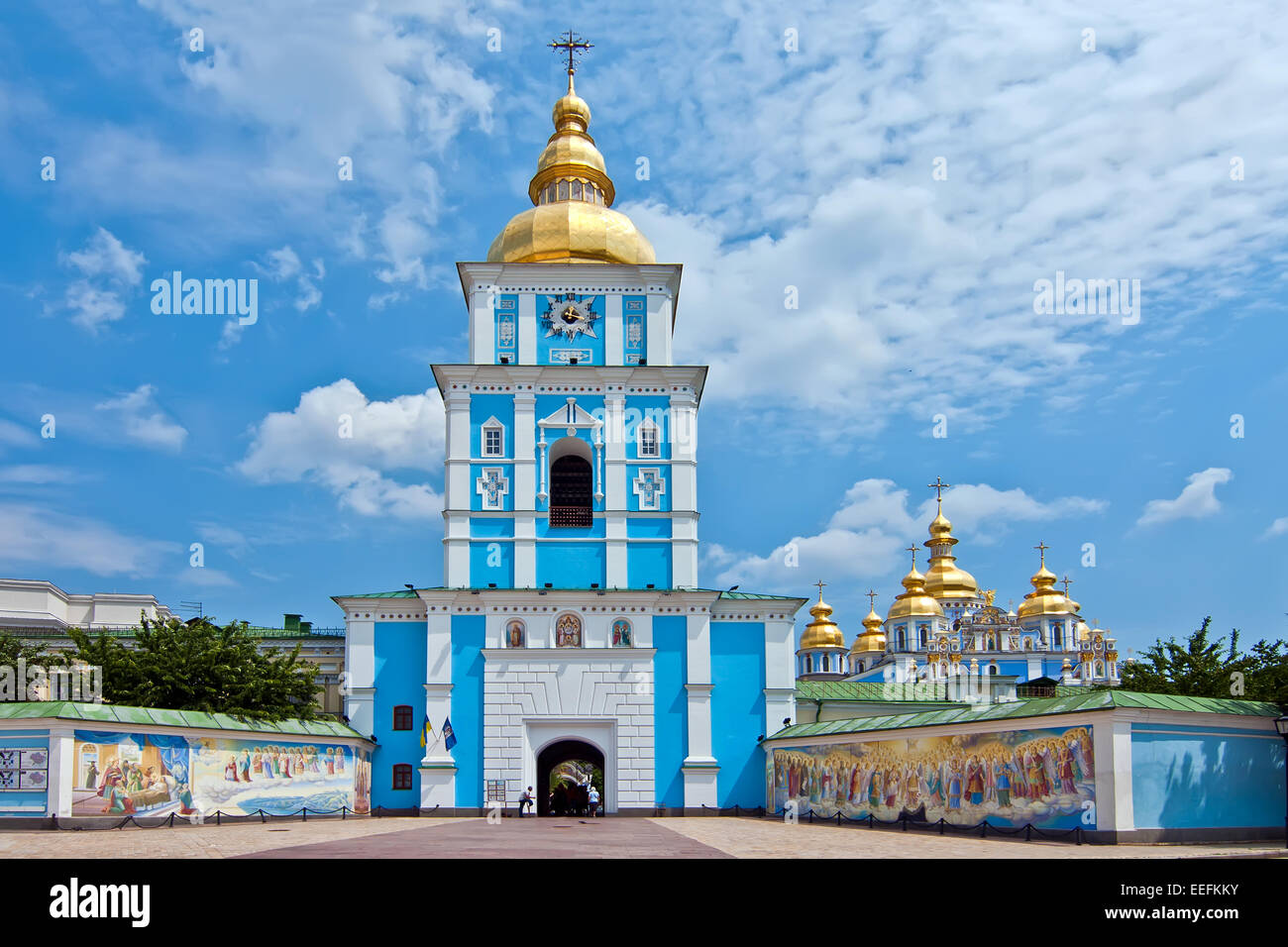 St. Michael's Golden-Domed Monastery with cathedral and bell tower seen in front of St. Michael's Square in Kiev, Ukraine Stock Photo