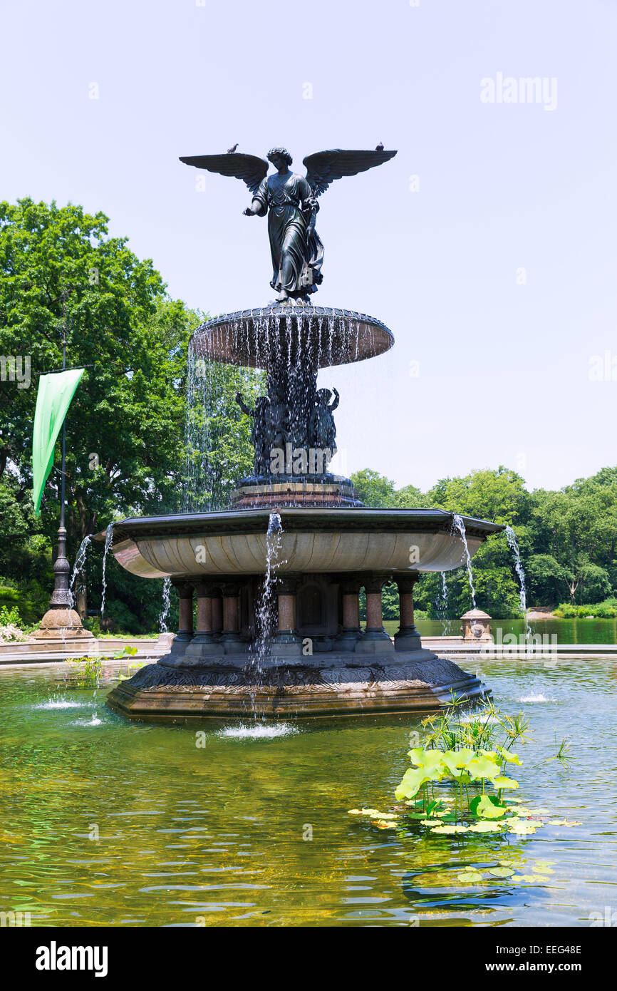 Bethesda Metro Fountain, Bethesda, MD, The fountain at the …