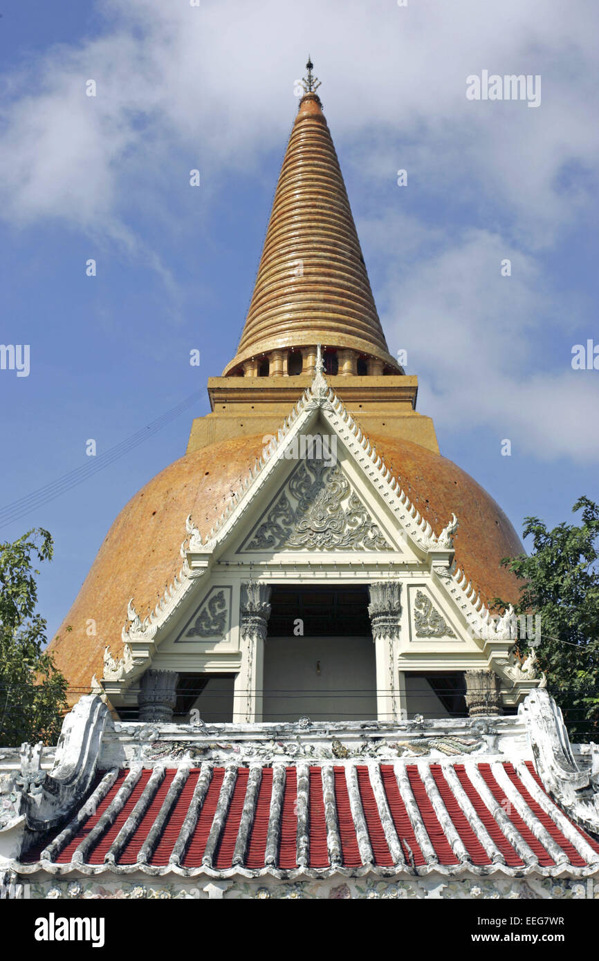 Chedi Nakthon Pathom Bangkok Thailand Siam, Architektur asiatisch Asien Baukunst Bauwerk Buddha Buddhismus buddhistisch Denkmal Stock Photo