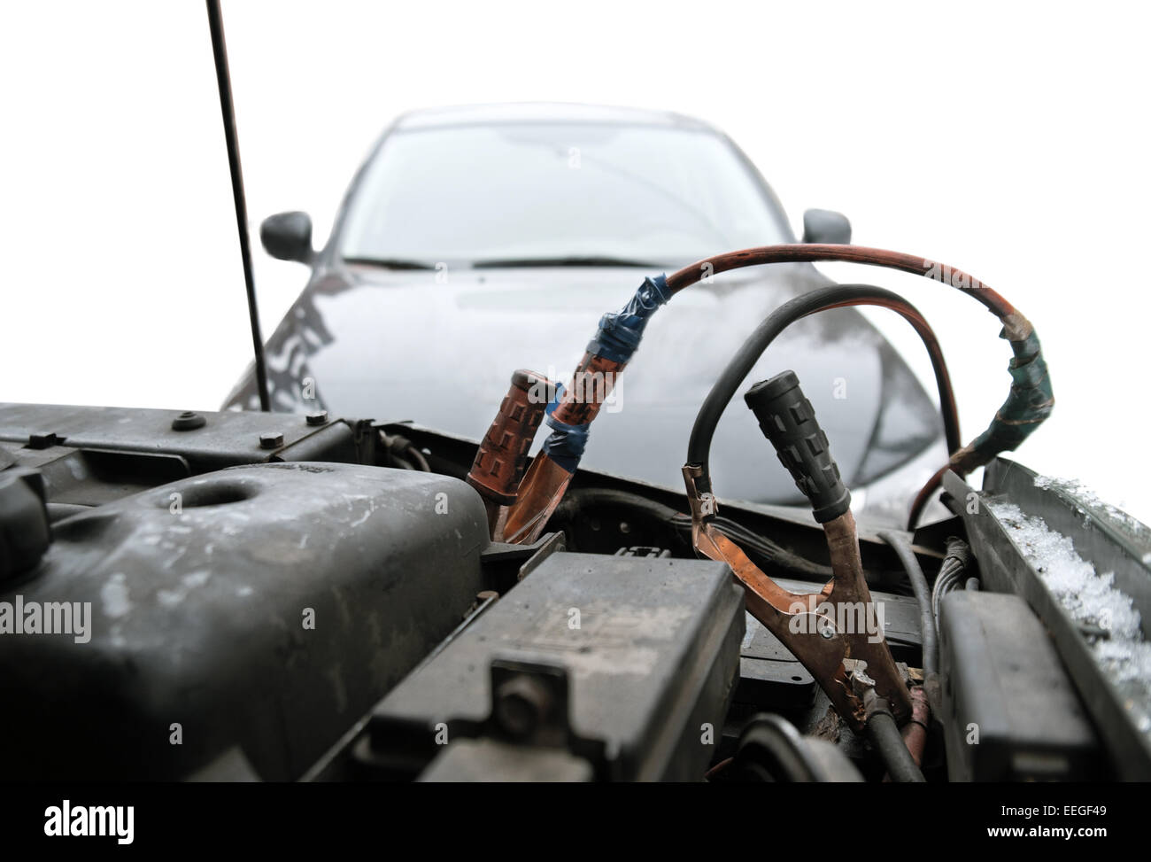 Positive negative car jump leads hi-res stock photography and images ...