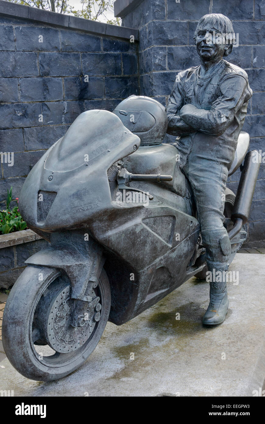 Joey Dunlop Statue High Resolution Stock Photography and Images - Alamy
