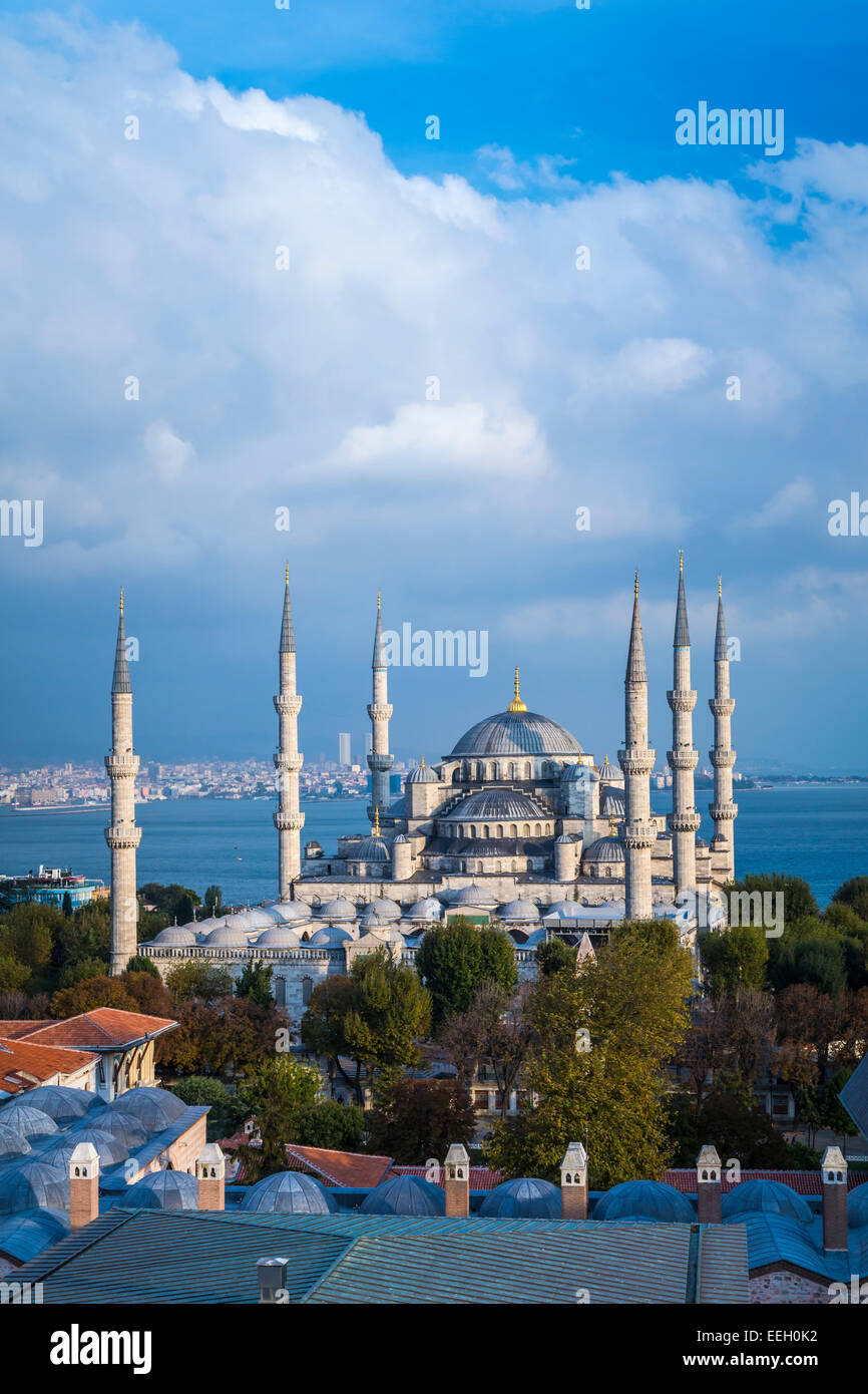 The Blue Mosque in Sultanahmet, Istanbul, Turkey Stock Photo - Alamy