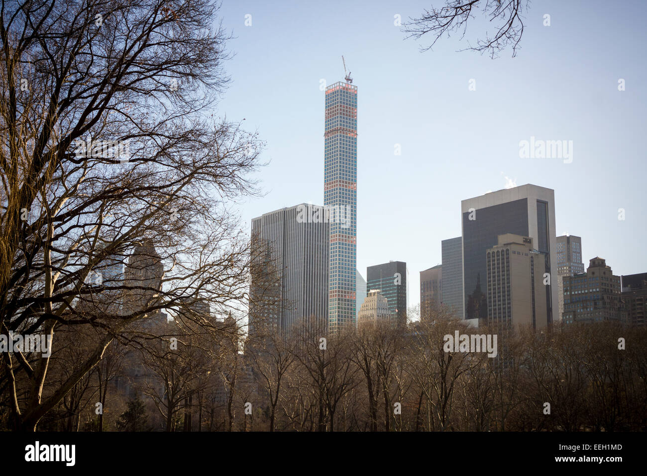 Sliver Skyscraper 432 Park Avenue Center On Saturday January 17 2015 Seen From Central Park Designed By Architect Rafael Vinoly When Finished It Will Be The Second Tallest Building In New York