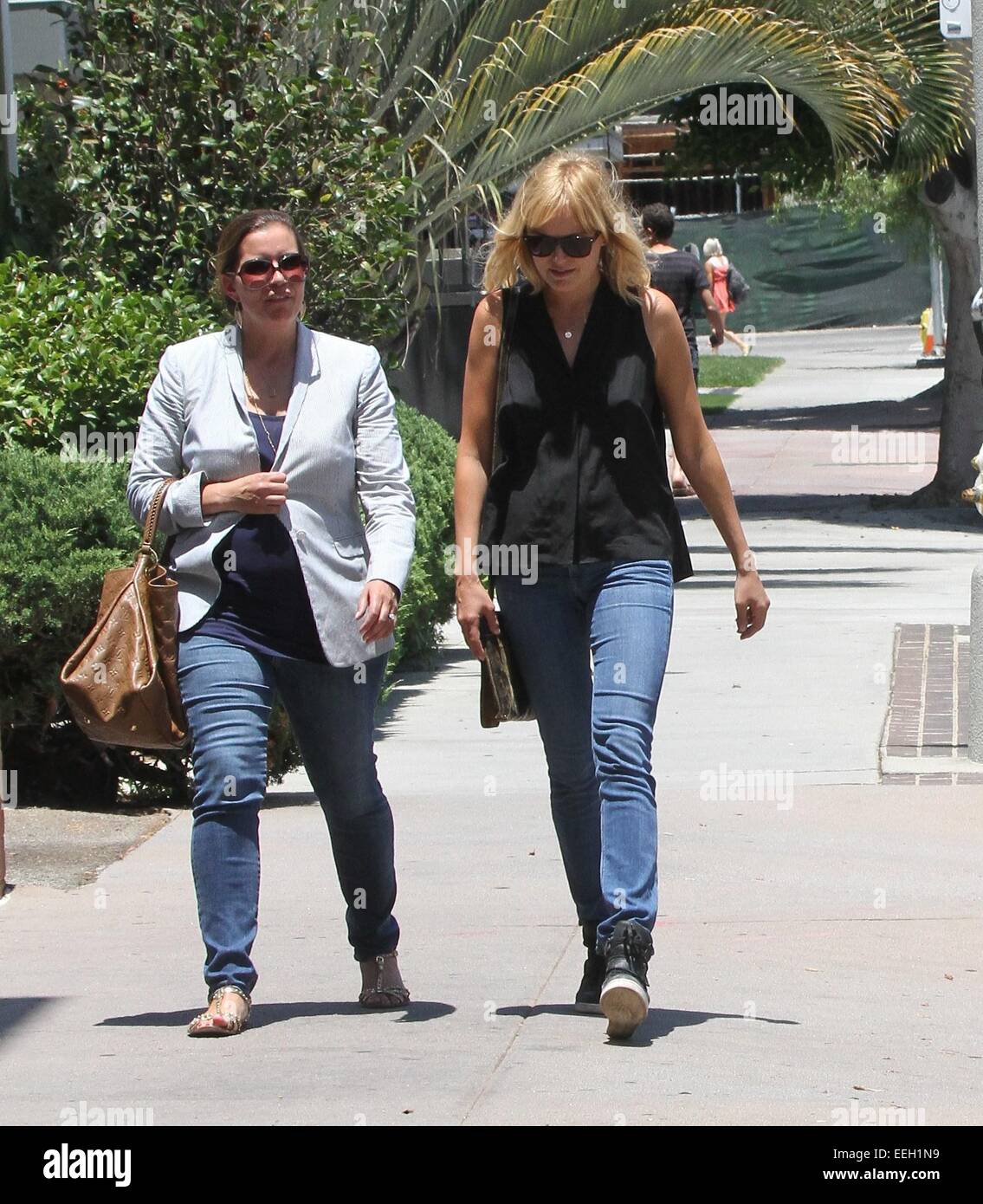 Malin Akerman, dressed causally in jeans, goes out to lunch with a