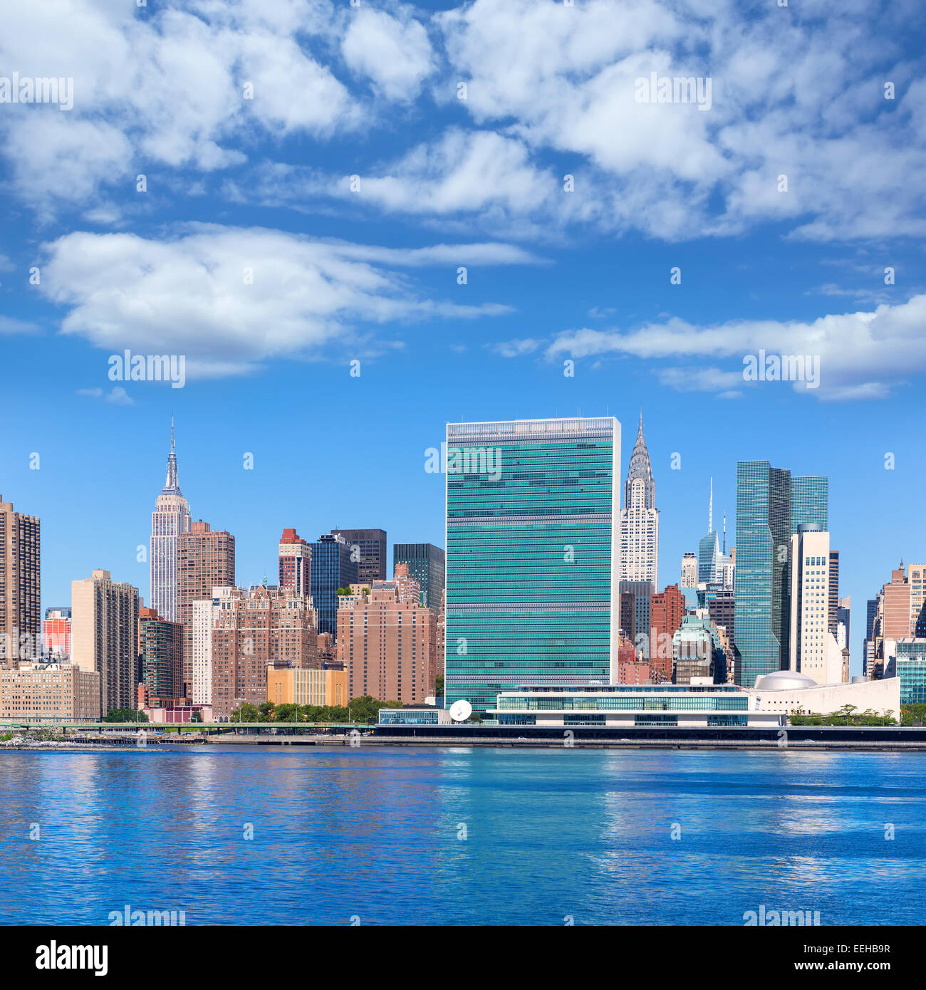 Manhattan New York sunny skyline East River NYC USA Stock Photo - Alamy