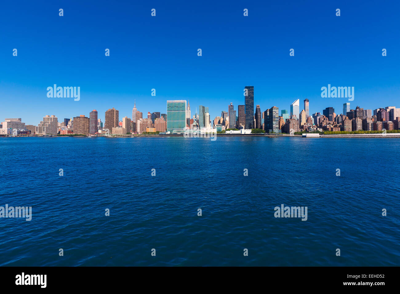Manhattan New York sunny skyline East River NYC USA Stock Photo - Alamy