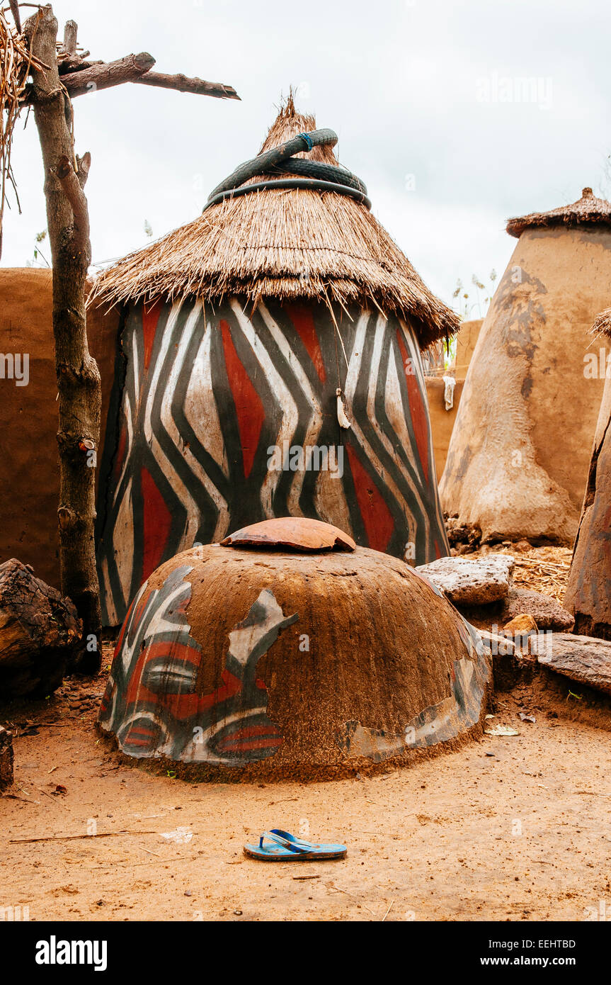 Ghana painted house hires stock photography and images Alamy