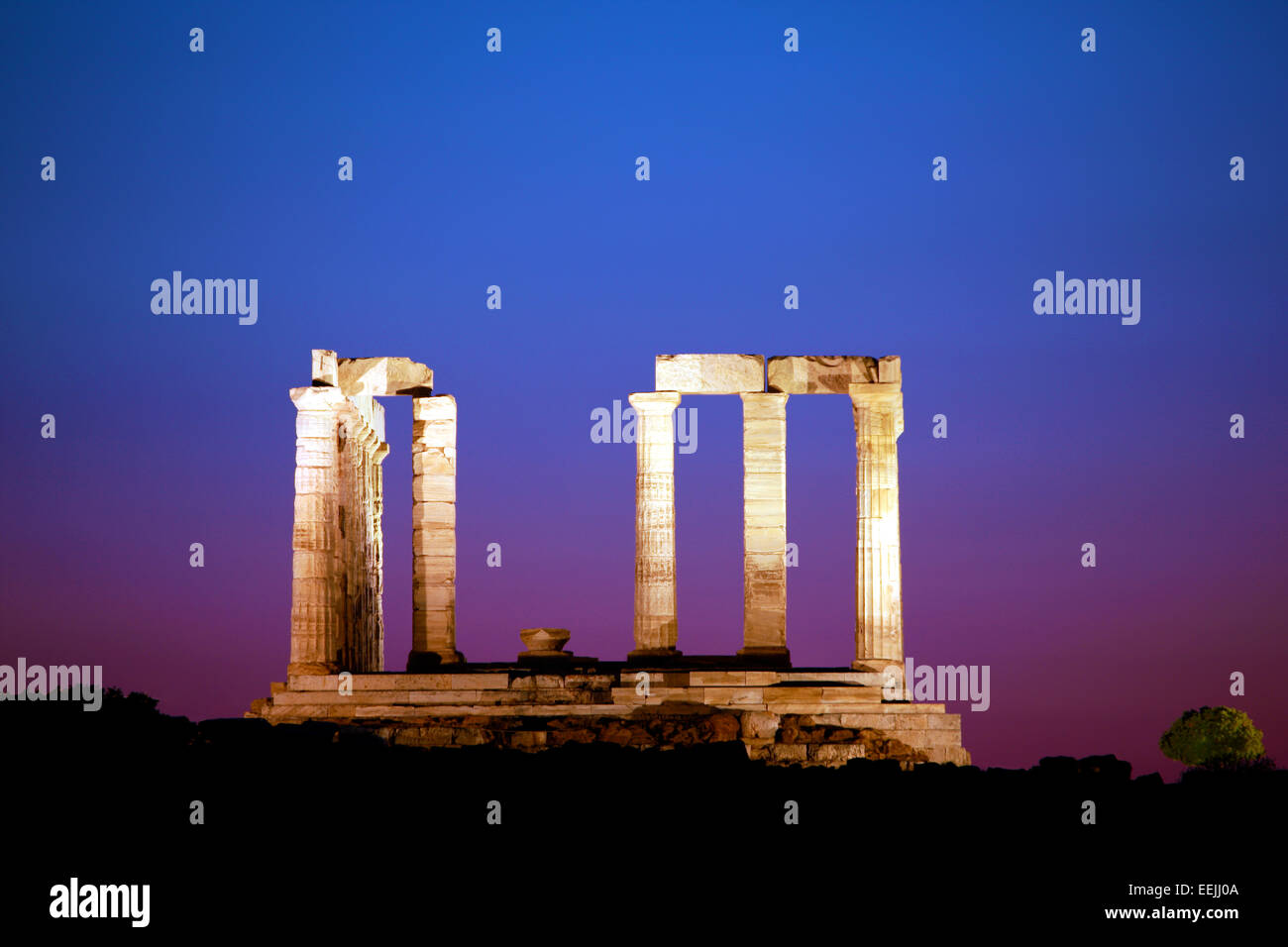 Temple of Poseidon at Cape Sounion in Greece Stock Photo - Alamy