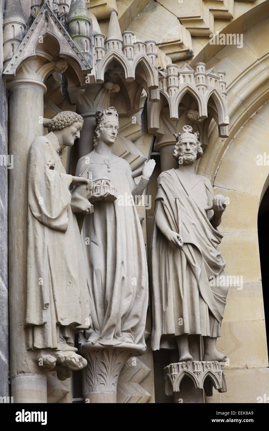 sculptures of Empress Kunigunde and Emperor Henry II at Adamspforte of Bamberg cathedral Stock Photo