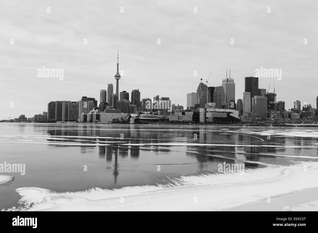 Toronto city skyline black white hi-res stock photography and images ...