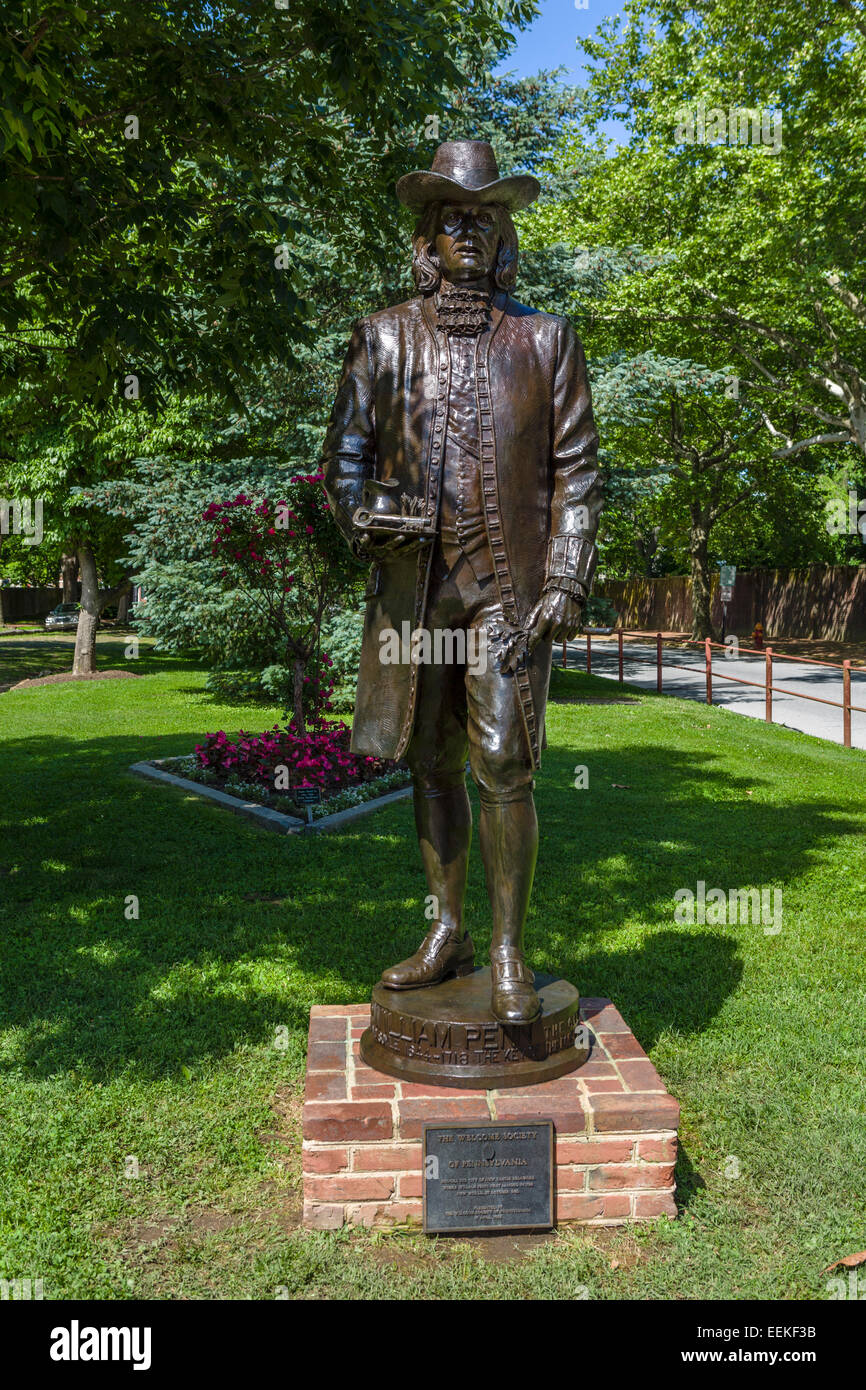 Statue of William Penn on the town common ('The Green') in the historic district of New Castle, Delaware, USA Stock Photo