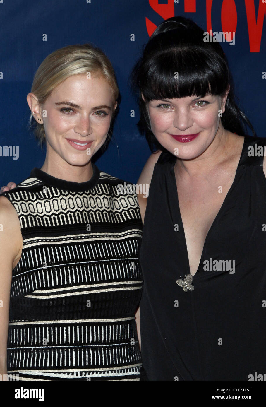 Emily wickersham and pauley perrette hi-res stock photography and images -  Alamy