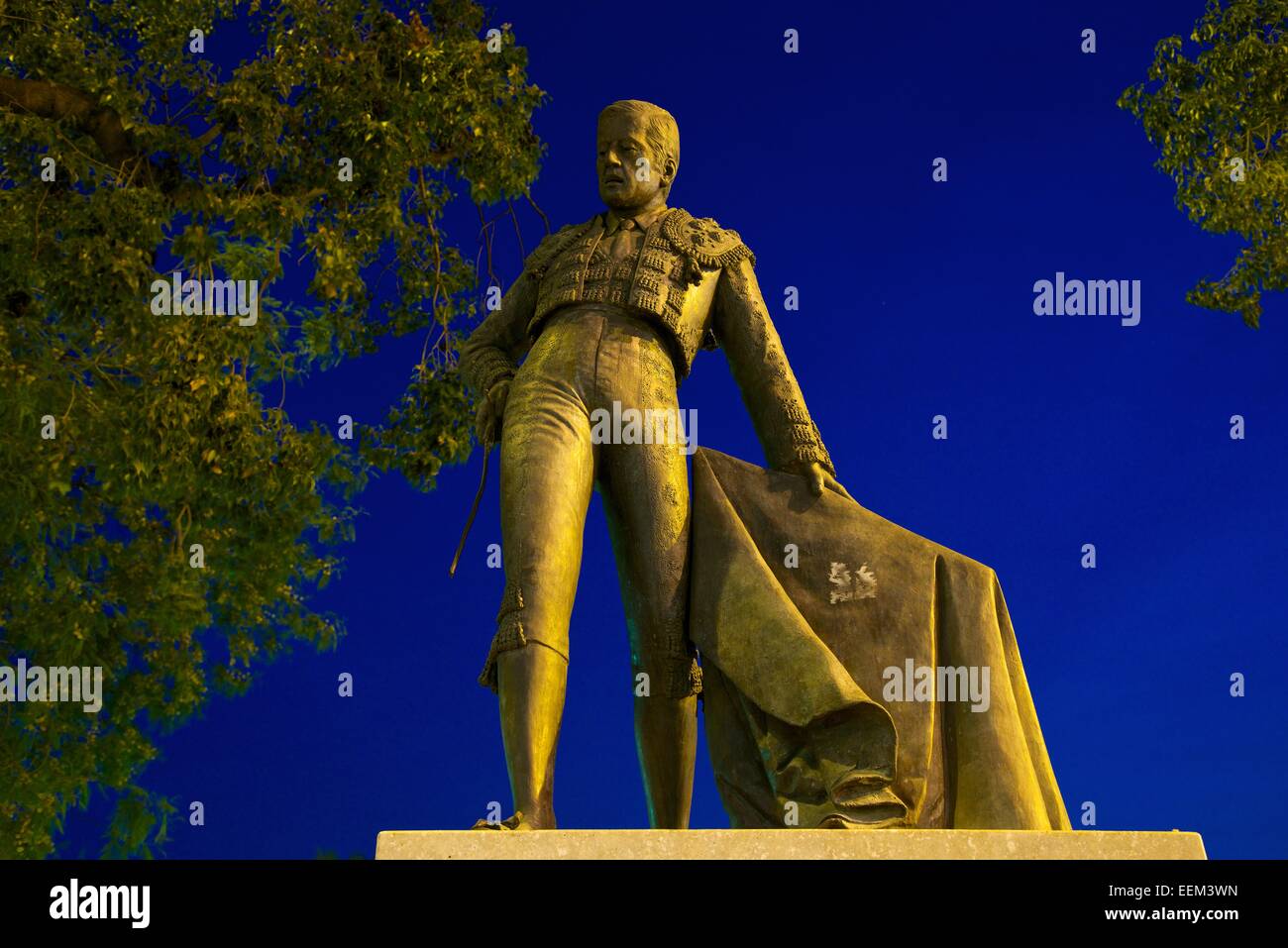 Statue of a bullfighter on the promenade of the Rio Guadalquivir, Seville, Andalucía, Spain Stock Photo