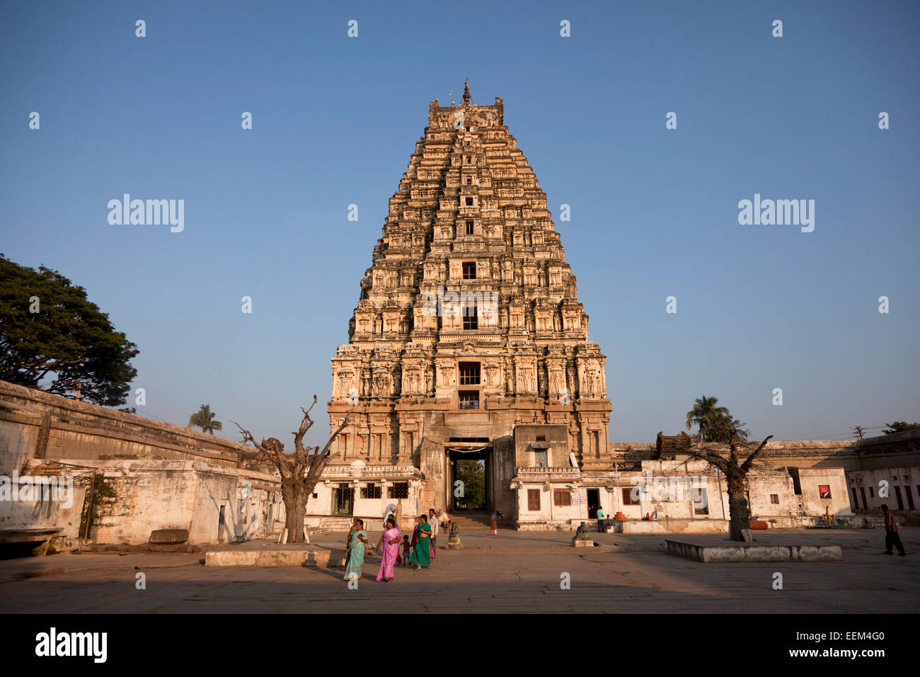 Gopuram of the Virupaksha Temple, Hampi, Karnataka, India Stock Photo