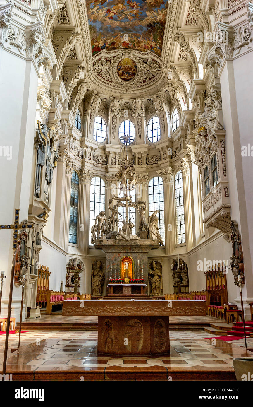 Altar, high altar, choir, baroque St. Stephen's Cathedral