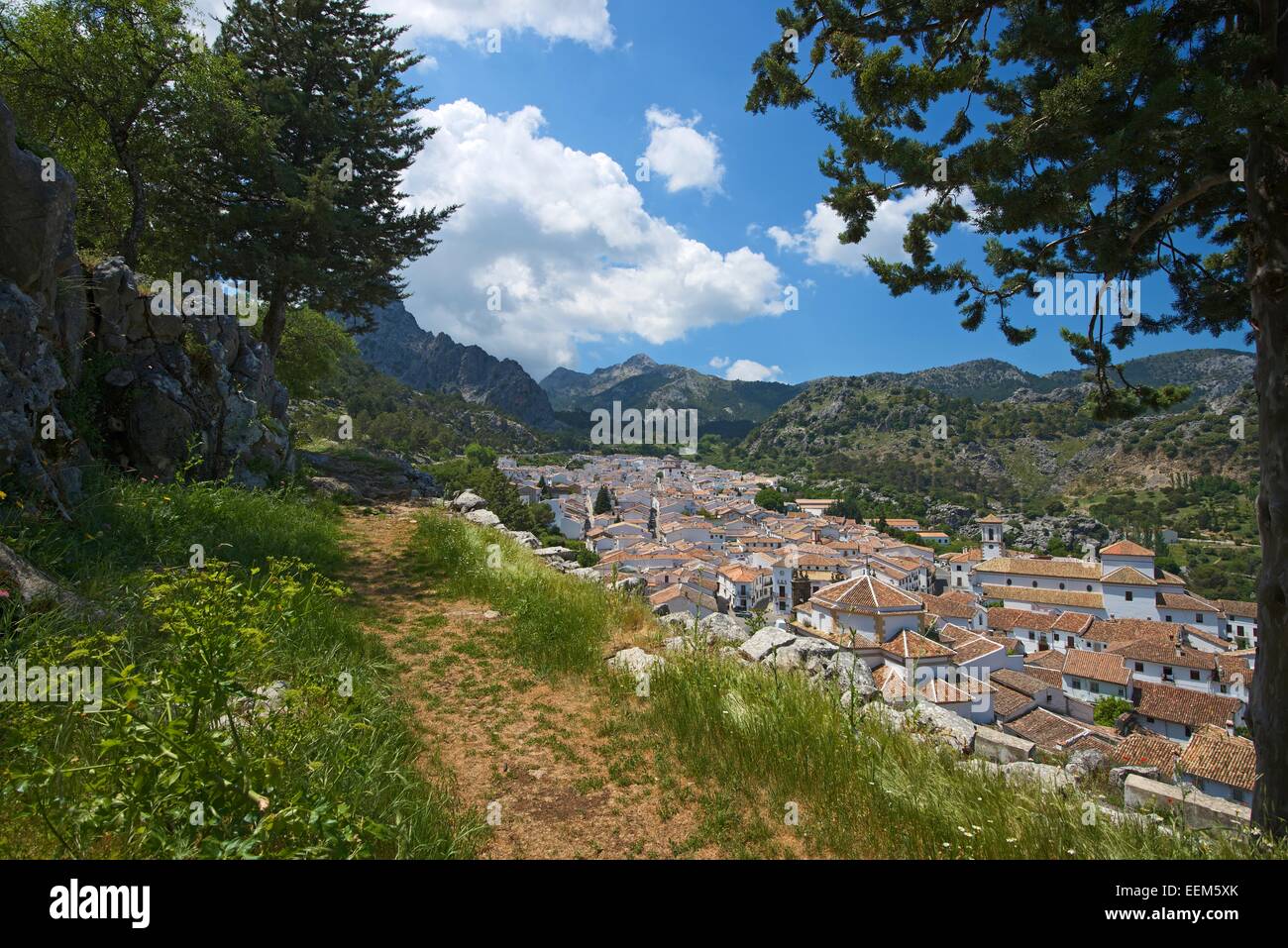View of the village of Grazalema, Parque Natural Sierra de Grazalema, Andalusía, Spain Stock Photo