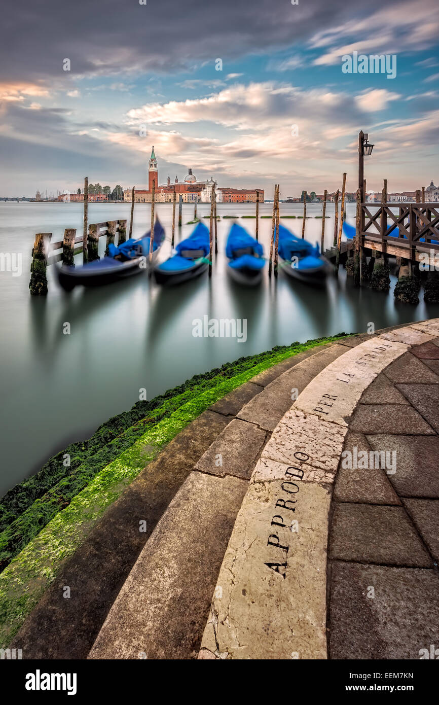 Railing venice italy hi-res stock photography and images - Alamy