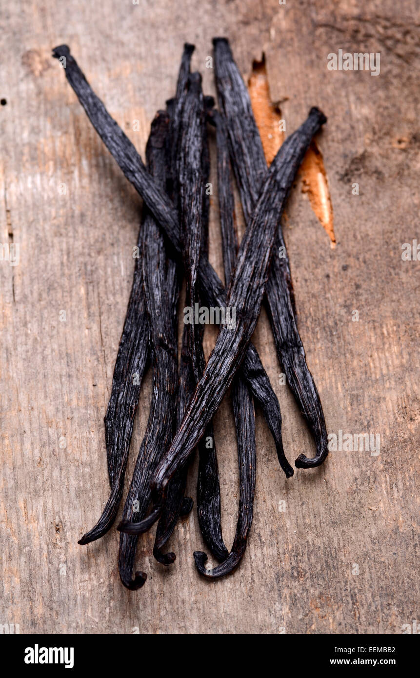 vanilla pods high resolution image Stock Photo Alamy