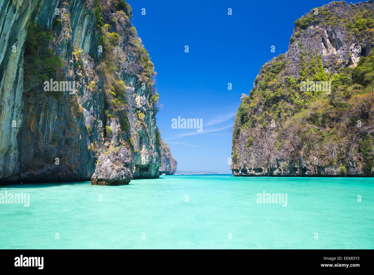 Maya bay, Phi-Phi Le island, Thailand. Stock Photo