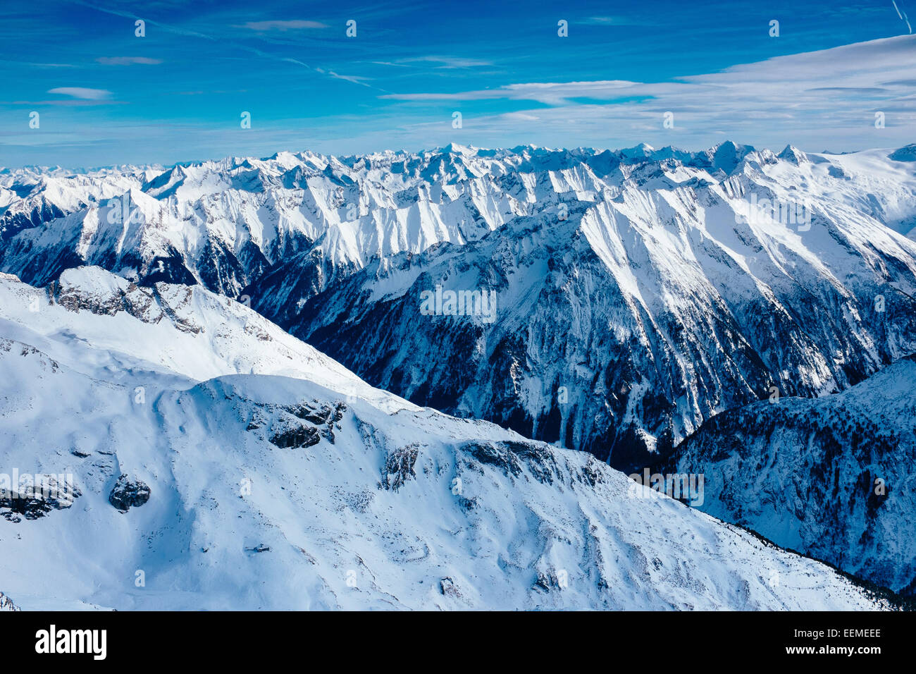 Zillertaler Alps seen from Gefrorene Wand ski station, Tirol, Austria Stock Photo