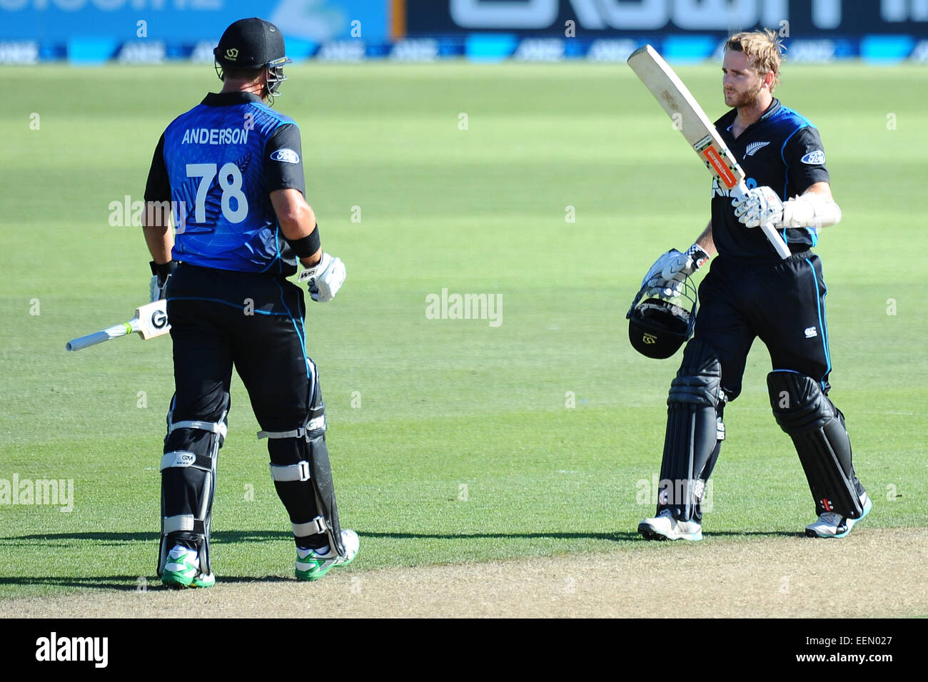 Saxton Oval, Nelson, New Zealand. 20th Jan, 2015. Black Cap player Kane Williamson celebrates his ODI century during Match 4 of the ANZ One Day International Cricket Series between New Zealand Black Caps and Sri Lanka at Saxton Oval, Nelson, New Zealand. Tuesday 20 January 2015. Credit:  Action Plus Sports/Alamy Live News Stock Photo