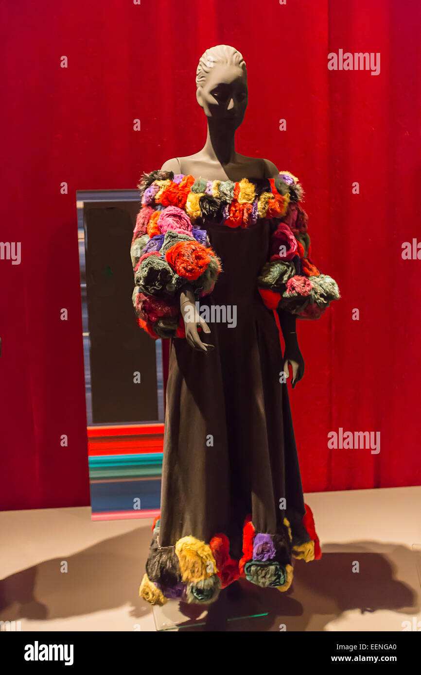 Fashion exhibition hires stock photography and images Alamy