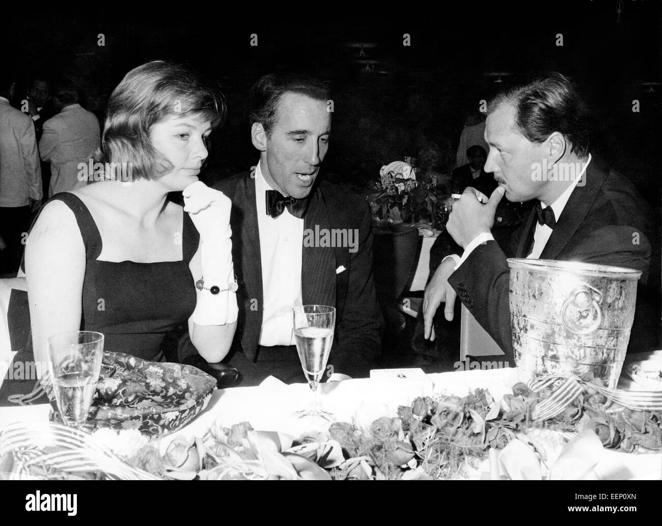 Christopher Lee Black And White Stock Photos Images Alamy