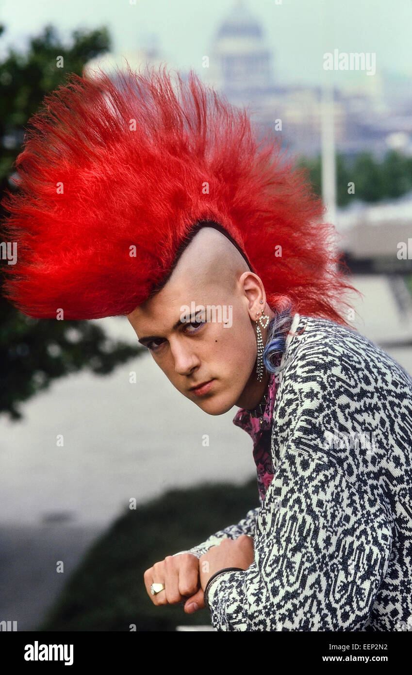 British 'Postcard punk' model Matt Belgrano famed for his large mohican hairstyle.  Circa 1980 Stock Photo
