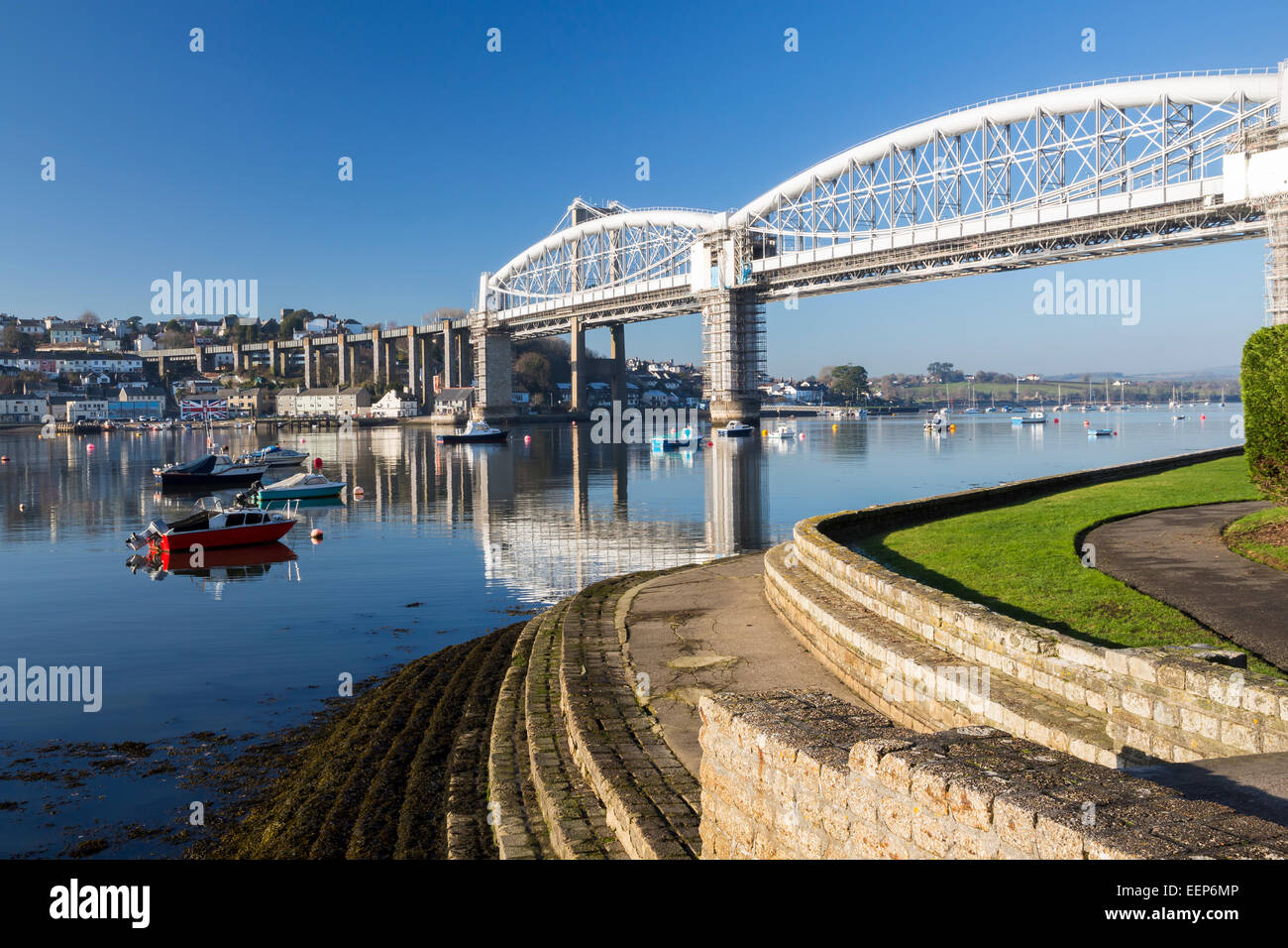 royal-albert-bridge-designed-by-isambard-kingdom-brunel-as-seen-from