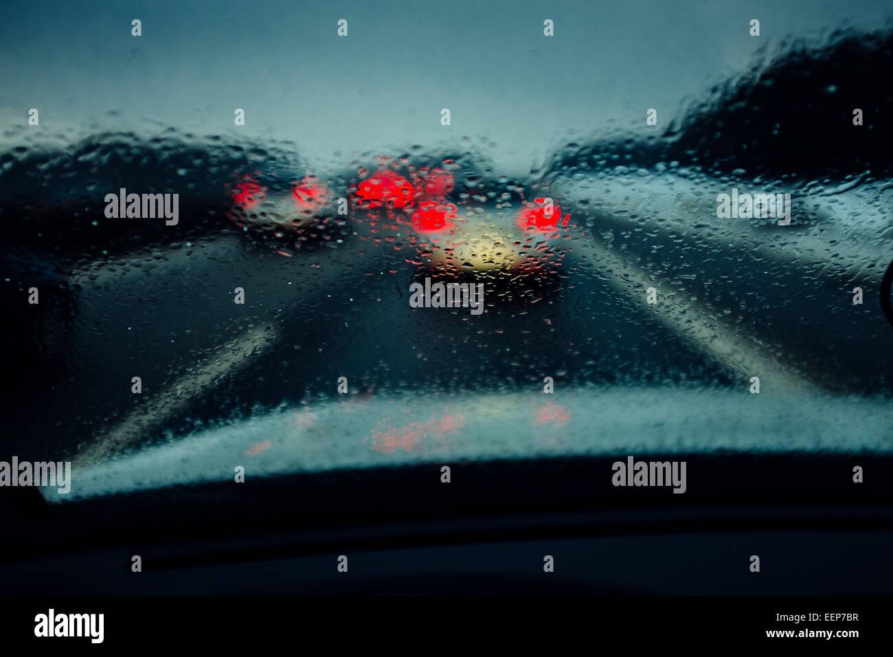Car windscreen rain hi-res stock photography and images - Alamy