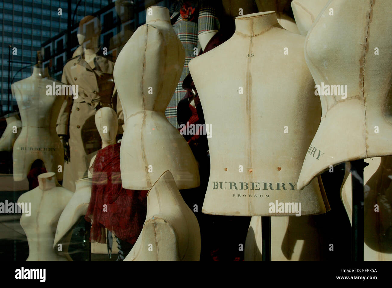 Burberry Mannequins in the window of Selfridges on Oxford Street in London,  England, UK Stock Photo - Alamy