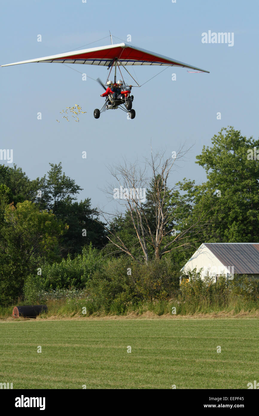 AIRBORNE WINDSPORTS model EDGE XT912L. A Weightshiftcontrol