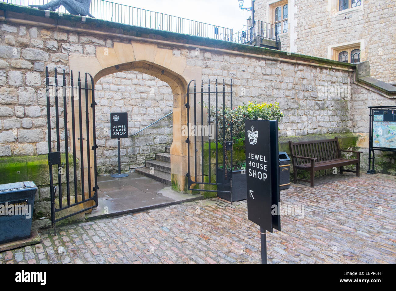 entrance to the jewel house shop at the Tower of London, England Stock