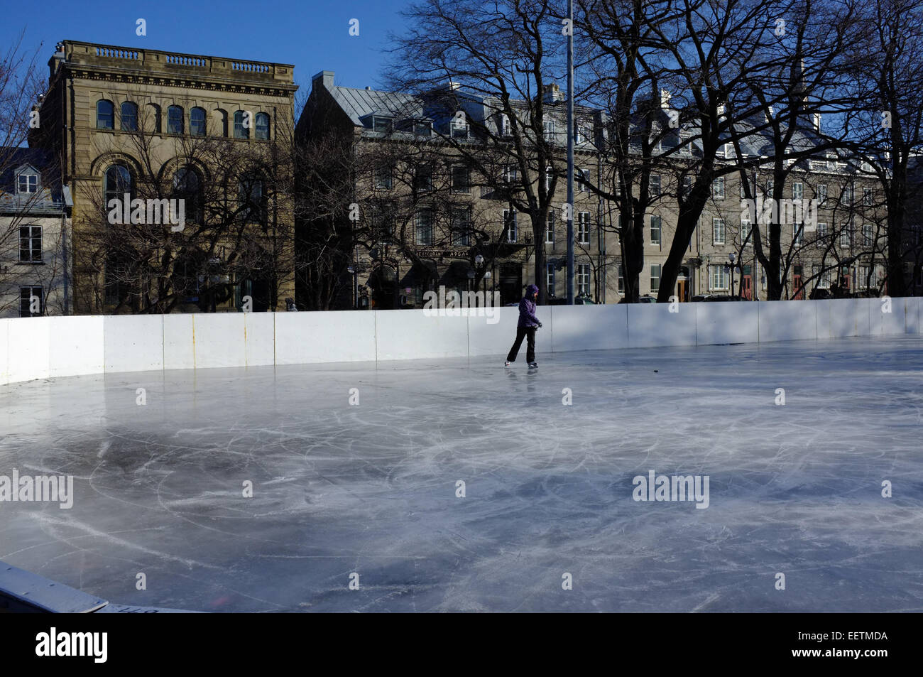 Outdoor skating rink in quebec hi-res stock photography and images - Alamy