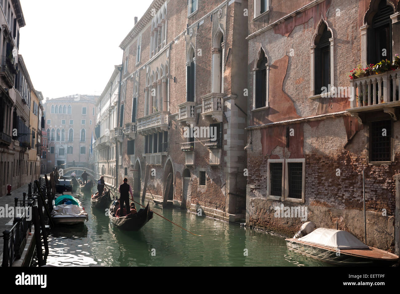 Sunday morning in venice hi-res stock photography and images - Alamy