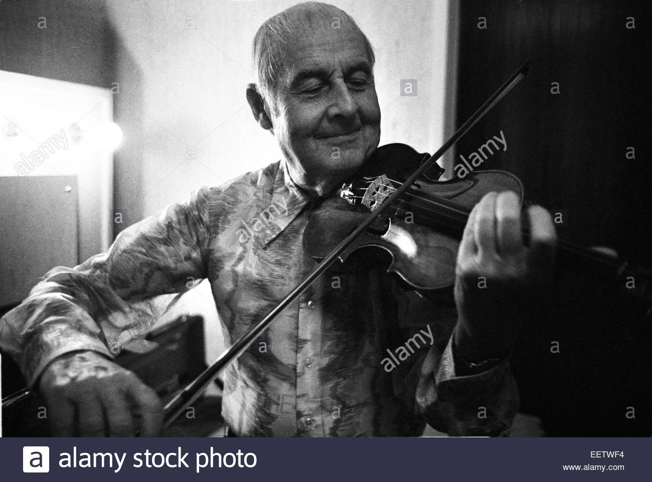 Stephane Grappelli Stock Photos & Stephane Grappelli Stock Images Alamy