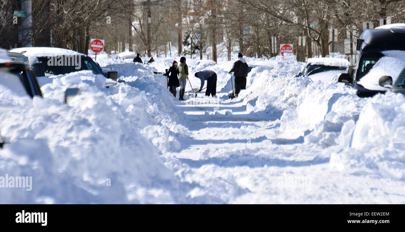 New Haven--People shovel out along Osborne Avenue. Stock Photo