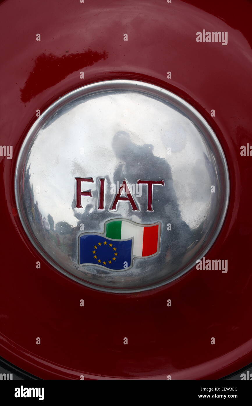 Old Fiat logo showing the European Union flag and the Italian flag Stock Photo
