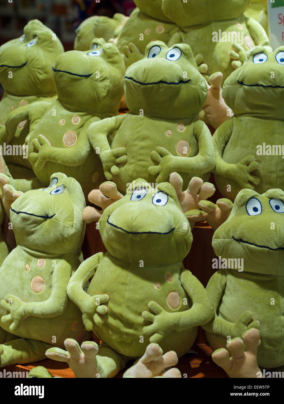 Stuffed toy display hi-res stock photography and images - Alamy