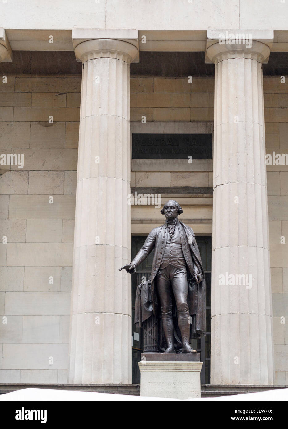 Washington on Wall Street. Large bronze statue of