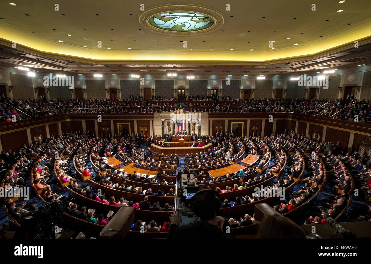 US President Barack Obama delivers his State of the Union address to a joint session of Congress on Capitol Hill January 20, 2015 in Washington, DC. Stock Photo