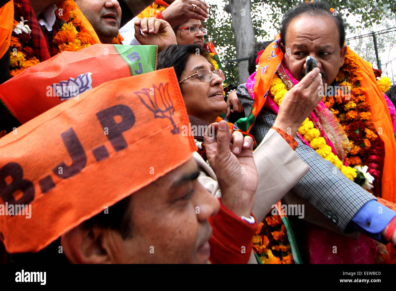 Kiran Bedi, a Bharatiya Janata Party (BJP) Candidate from Krishna Nagar constituency along with other senior BJP leaders participate in a road before filing her nomination for the Delhi State Assembly Elections on 7 February 2015 . © Deepak Malik/Pacific Press/Alamy Live News Stock Photo