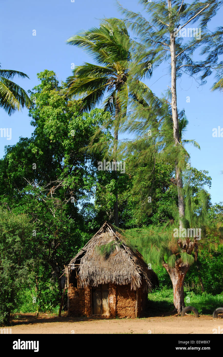 typical house of Kenya Stock Photo - Alamy