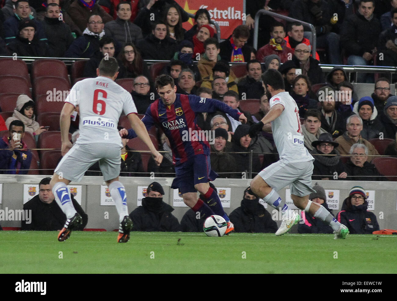 Barcelona, Spain. 21st Jan, 2015. Coppa del Rey quarterfinal 1st leg. Barcelona versus Atletico Madrid. Messi challenged by Koke Credit:  Action Plus Sports/Alamy Live News Stock Photo
