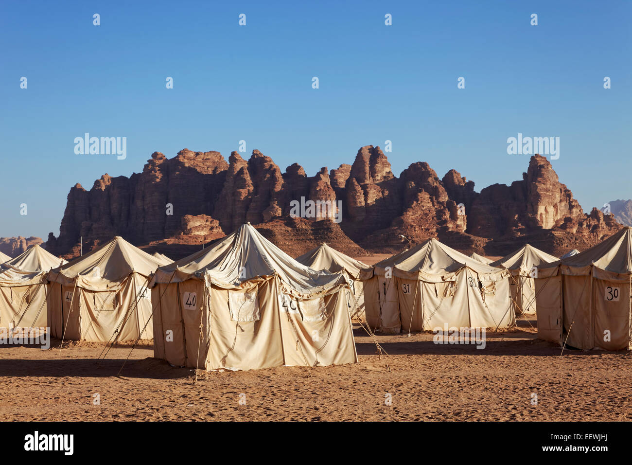 Tents, camp for tourists, mountains, Wadi Rum, Jordan Stock Photo