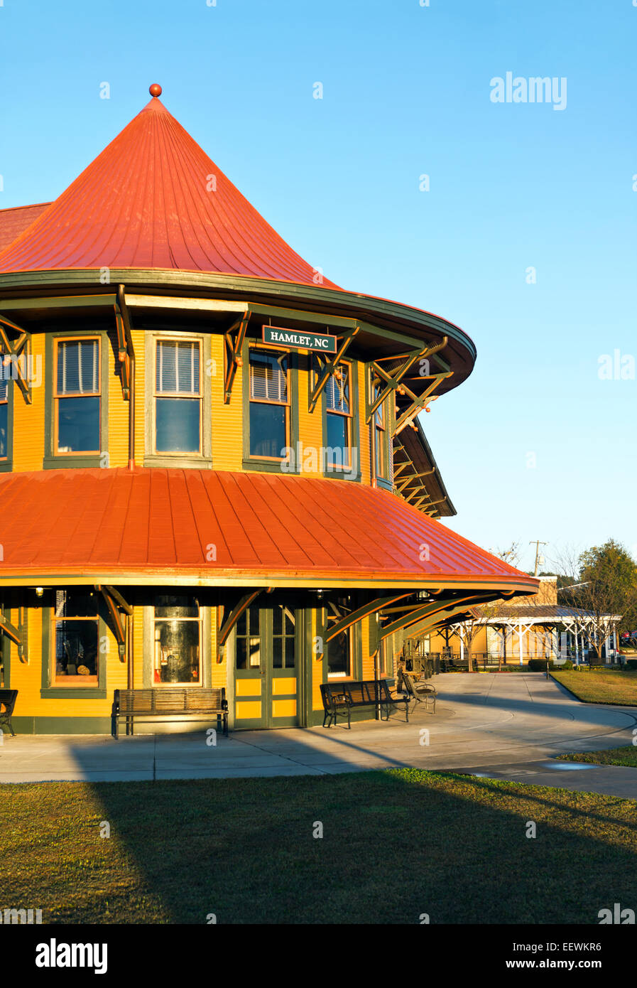 Hamlet north carolina train station hires stock photography and images
