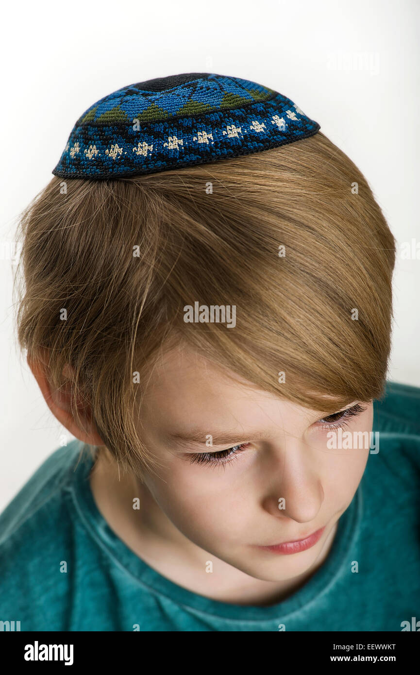 Yarmulke hi-res stock photography and images - Alamy